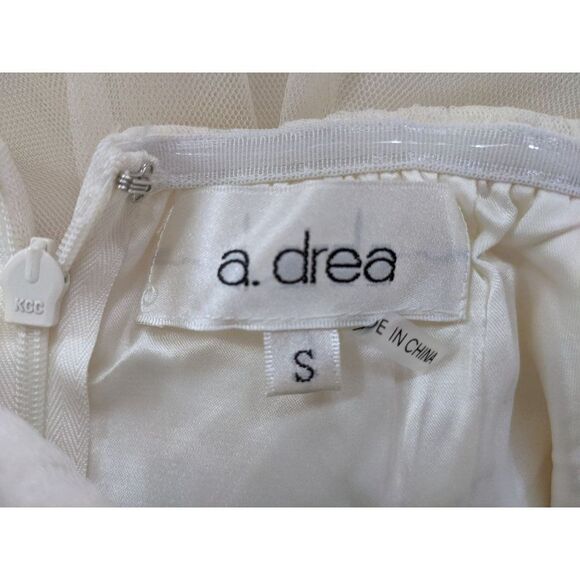 a. drea Cream Strapless Tulle Mini Cocktail Dress NWT Size Small - Picture 6 of 9